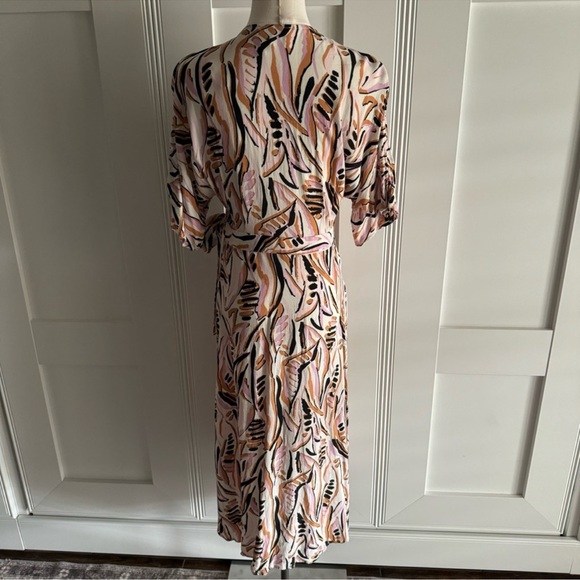 ba&sh Tabby Beige Pink Rust Abstract Wrap Style V-Neck Short Sleeve Dress Size S - Picture 10 of 14
